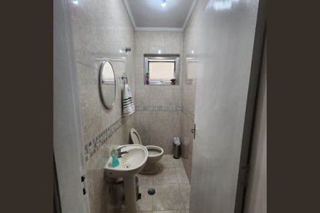 Casa à venda com 220m², 4 quartos e 3 vagasBanheiro