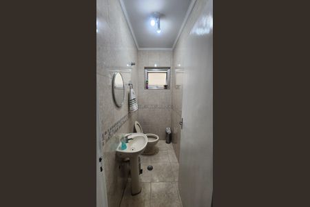 Casa à venda com 220m², 4 quartos e 3 vagasBanheiro
