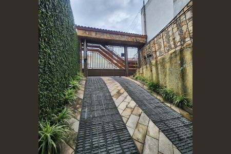 Casa à venda com 220m², 4 quartos e 3 vagasÁrea externa