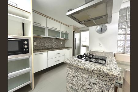 Apartamento para alugar com 100m², 3 quartos e 1 vagaCozinha 