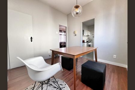 Apartamento à venda com 100m², 3 quartos e 1 vaga