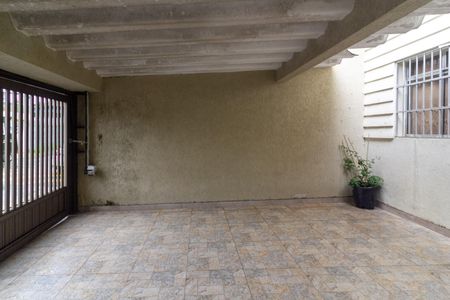 Casa à venda com 214m², 3 quartos e 2 vagas Casa à venda com 214m², 3 quartos e 2 vagasGaragem