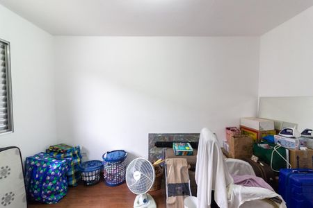 Casa à venda com 214m², 3 quartos e 2 vagas Casa à venda com 214m², 3 quartos e 2 vagasQuarto 3