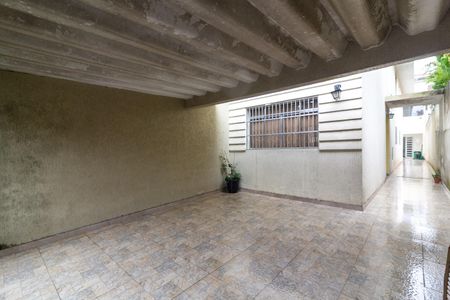 Casa à venda com 214m², 3 quartos e 2 vagas Casa à venda com 214m², 3 quartos e 2 vagasGaragem
