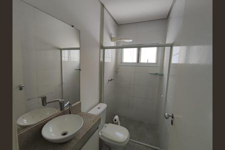 Casa de condomínio à venda com 217m², 4 quartos e 4 vagasFoto 01