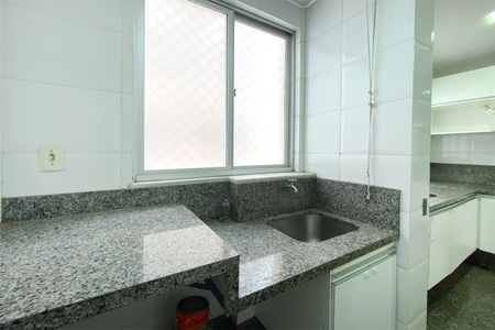 Apartamento para alugar com 120m², 4 quartos e 2 vagasÁrea de Serviço