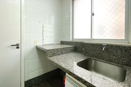Apartamento para alugar com 120m², 4 quartos e 2 vagasÁrea de Serviço