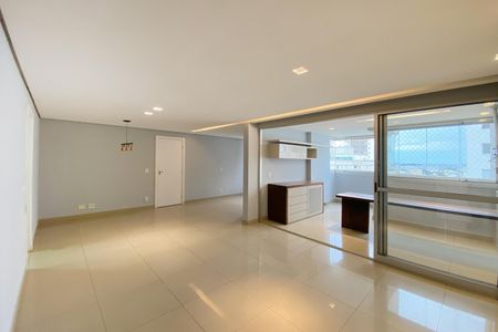 Sala de apartamento para alugar com 3 quartos, 120m² em Buritis, Belo Horizonte