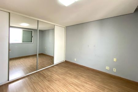 Apartamento para alugar com 120m², 4 quartos e 2 vagasSuite 1