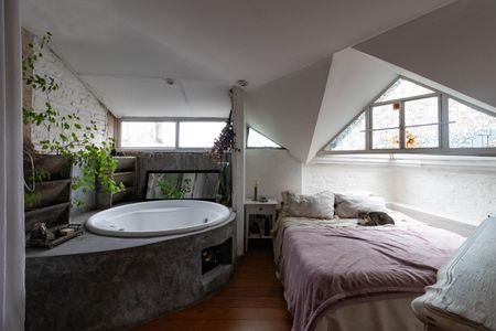 Apartamento à venda com 80m², 2 quartos e sem vagaSuíte