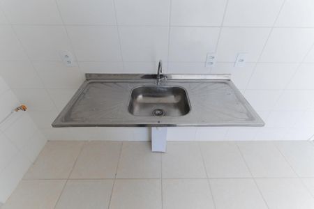 Apartamento para alugar com 37m², 2 quartos e sem vaga Apartamento para alugar com 37m², 2 quartos e sem vagaCozinha e área de serviço