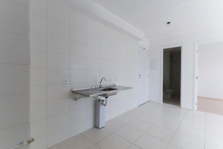 Apartamento para alugar com 37m², 2 quartos e sem vaga Apartamento para alugar com 37m², 2 quartos e sem vagaCozinha e área de serviço