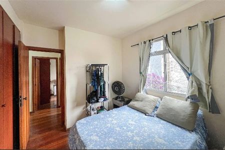 Apartamento à venda com 110m², 3 quartos e 1 vagaQuarto