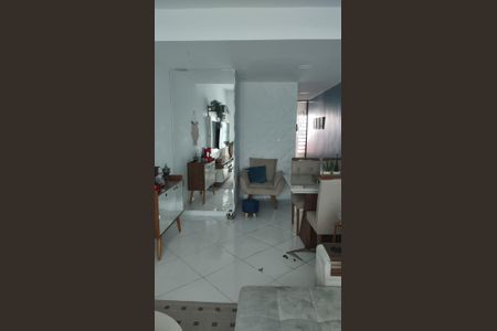 Apartamento para alugar com 111m², 3 quartos e 1 vagaSala