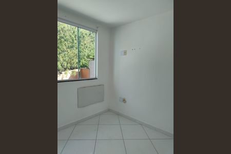 Sala de apartamento para alugar com 3 quartos, 111m² em Realengo, Rio de Janeiro