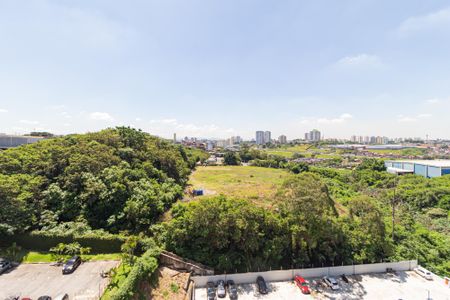 Vista de apartamento para alugar com 2 quartos, 38m² em Jardim Santa Tereza, Carapicuíba