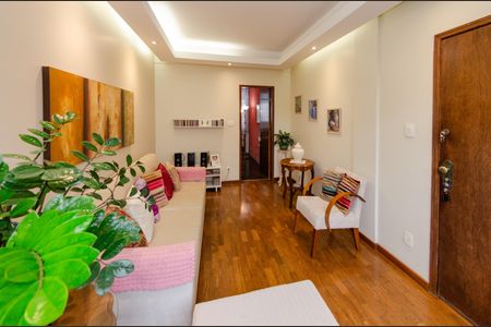 Apartamento para alugar com 133m², 3 quartos e 1 vagaSala