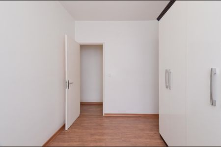 Quarto 1 de apartamento para alugar com 2 quartos, 56m² em Palmares, Belo Horizonte