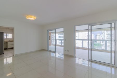 Sala de apartamento para alugar com 3 quartos, 138m² em Paraíso, São Paulo