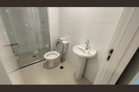 Banheiro Social de kitnet/studio à venda com 1 quarto, 34m² em Santo Amaro, São Paulo