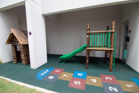 Apartamento à venda com 34m², 2 quartos e sem vagaÁrea comum - Playground
