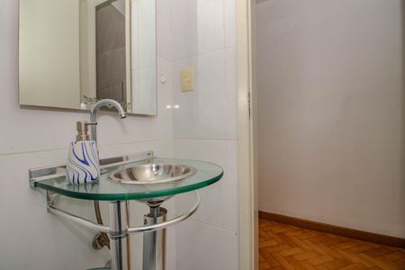 Apartamento à venda com 92m², 3 quartos e 1 vagaBanheiro Auxiliar