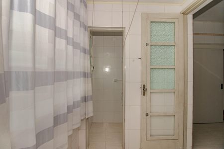 Apartamento à venda com 92m², 3 quartos e 1 vagaÁrea de Serviço