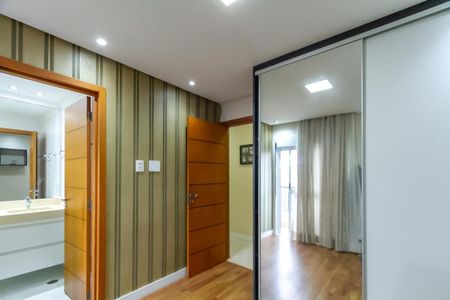 Apartamento à venda com 267m², 4 quartos e 3 vagasSuíte 1