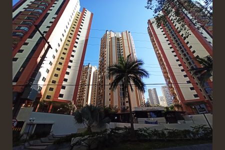 Apartamento à venda com 77m², 3 quartos e 2 vagasFachada do Prédio - Interno
