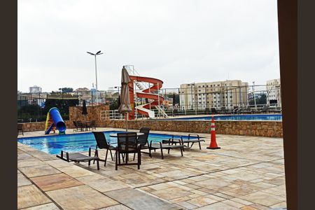 Apartamento à venda com 77m², 3 quartos e 2 vagasPiscina