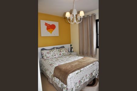 Apartamento à venda com 77m², 3 quartos e 2 vagasDetalhe - Quarto 01 com Suíte