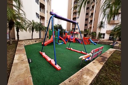 Apartamento à venda com 77m², 3 quartos e 2 vagasPlayground