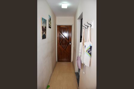 Apartamento à venda com 77m², 3 quartos e 2 vagasDetalhe - Hall Apto.