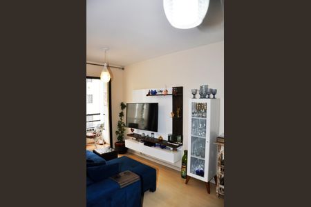 Apartamento à venda com 77m², 3 quartos e 2 vagasDetalhe - Sala
