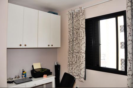Apartamento à venda com 77m², 3 quartos e 2 vagasDetalhe - Quarto 03