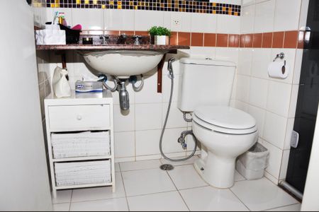 Apartamento à venda com 77m², 3 quartos e 2 vagasDetalhe - Suíte