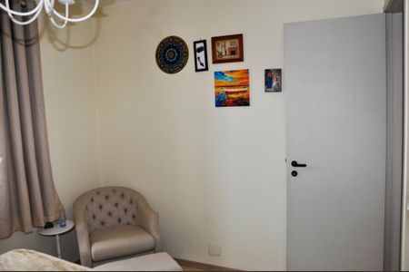Apartamento à venda com 77m², 3 quartos e 2 vagasDetalhe - Quarto 01 com Suíte