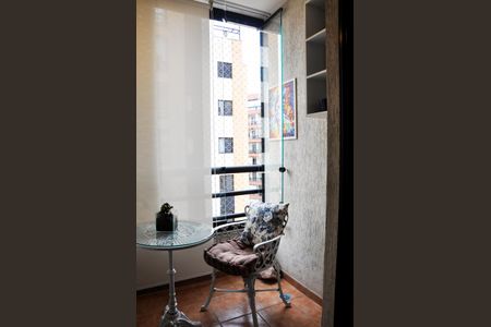 Apartamento à venda com 77m², 3 quartos e 2 vagasDetalhe - Varanda da Sala