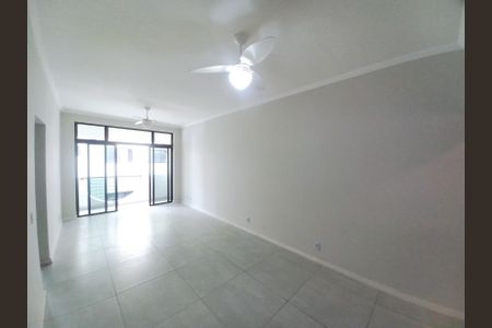 Sala de apartamento para alugar com 3 quartos, 102m² em Itararé, São Vicente