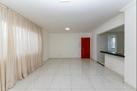 Sala de apartamento para alugar com 3 quartos, 90m² em Salgado Filho, Belo Horizonte