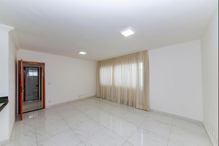 Sala de apartamento para alugar com 3 quartos, 90m² em Salgado Filho, Belo Horizonte