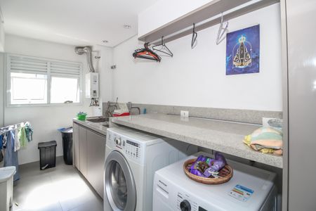 Apartamento à venda com 600m², 5 quartos e 7 vagasÁrea de Serviço