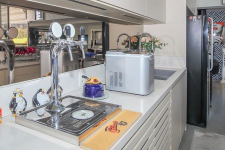 Apartamento à venda com 600m², 5 quartos e 7 vagasCobertura