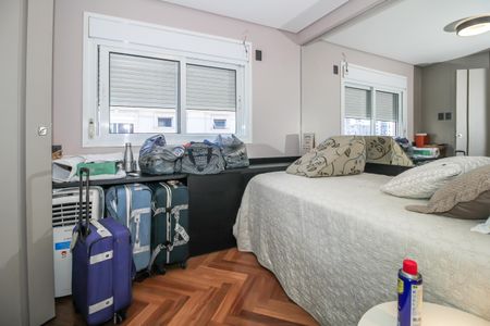 Apartamento à venda com 600m², 5 quartos e 7 vagasSuíte