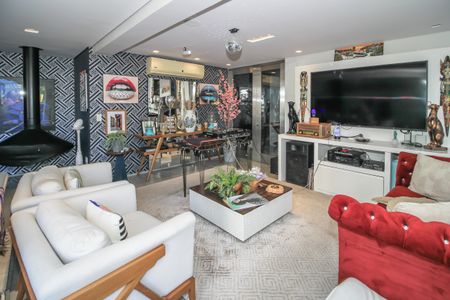 Apartamento à venda com 600m², 5 quartos e 7 vagasCobertura