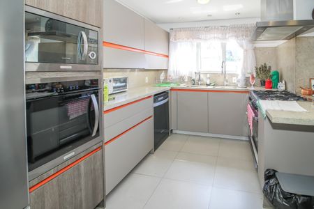 Apartamento à venda com 600m², 5 quartos e 7 vagasCozinha
