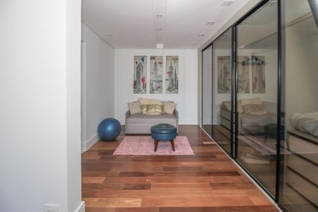 Apartamento à venda com 600m², 5 quartos e 7 vagasSuíte