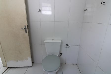 Casa para alugar com 64m², 2 quartos e 1 vagaBanheiro 2