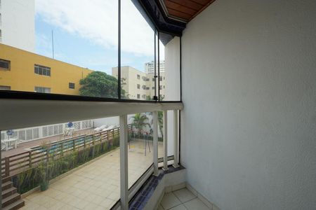 Apartamento para alugar com 190m², 3 quartos e 2 vagasVaranda