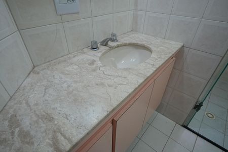 Apartamento para alugar com 190m², 3 quartos e 2 vagasBanheiroBanheiro